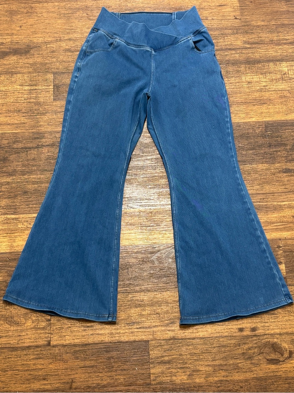 Women's Blue Flared Knit-Waist Jeggings